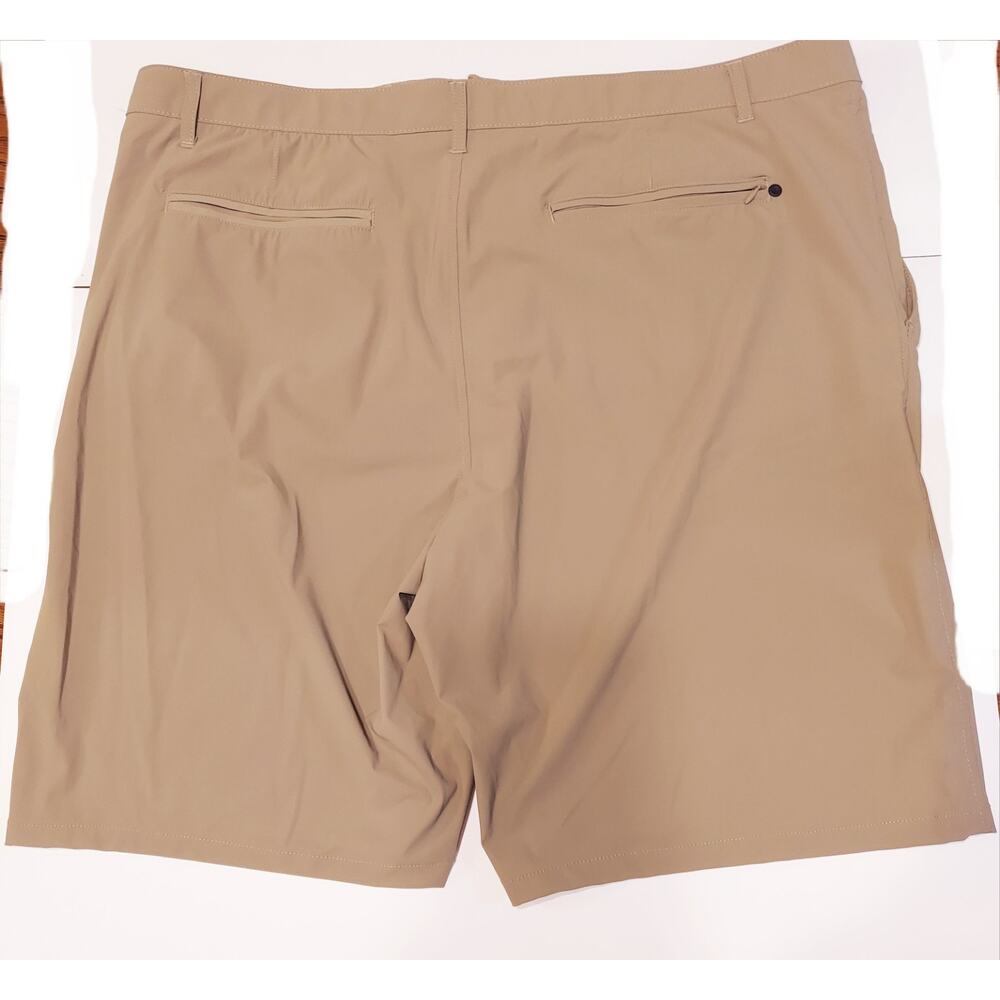 $79 Kenneth Cole Men’s Nylon Stretch Golf Shorts UPF 50+, Moisture Wicking Sz 46 - Picture 2 of 8